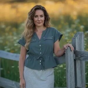 White House Black Market Olive Button-Down Blouse Size Medium